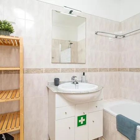 Appartement Oasis Park Condo, Pool & Jacuzzi, Free Parking Portimão