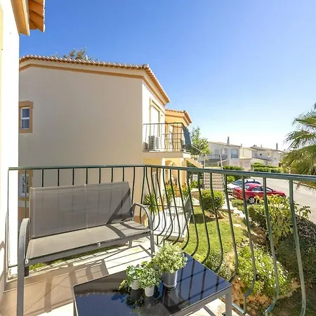 Oasis Park Condo, Pool & Jacuzzi, Free Parking Appartement
