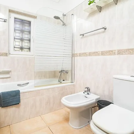 Appartement Oasis Park Condo, Pool & Jacuzzi, Free Parking *
