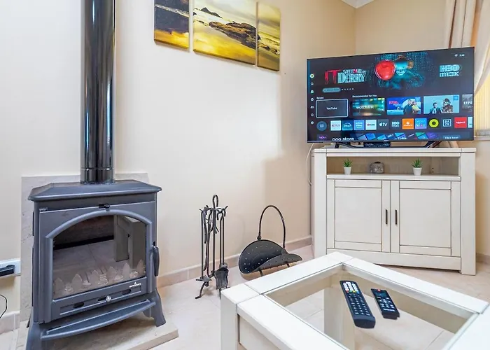 Oasis Park Condo, Pool & Jacuzzi, Free Parking Portimao